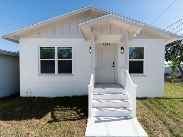 7291 8TH STREET N, ST PETERSBURG, FL 33702