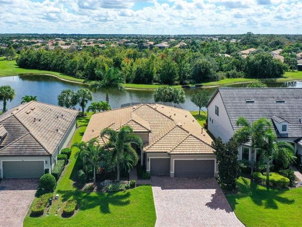 6827 GOSPORT COVE , BRADENTON, FL 34202