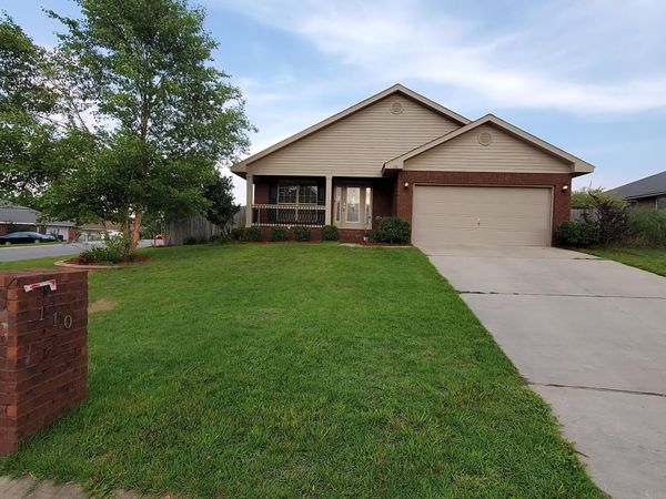 110 Bronze Circle, Crestview, FL 32539