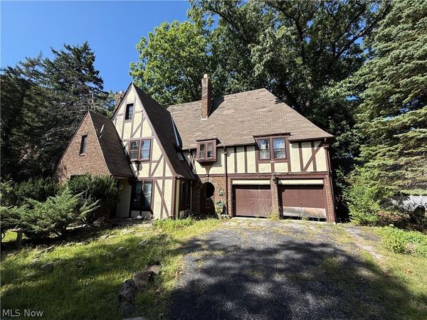 15705 Oakhill Road , East Cleveland, OH 44112