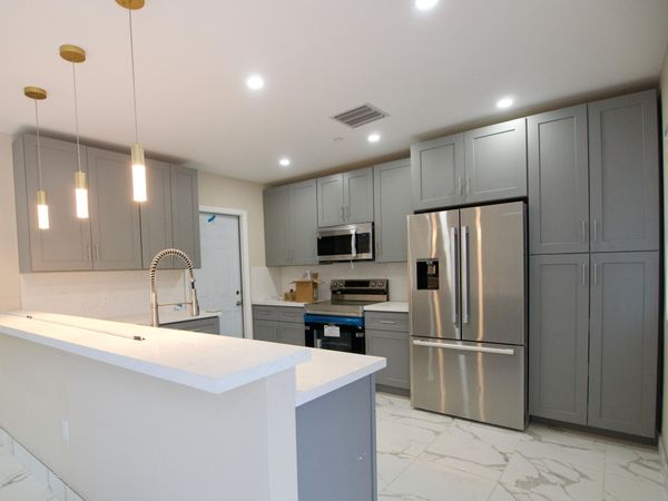5992 NW 94th Avenue, Tamarac, FL 33321