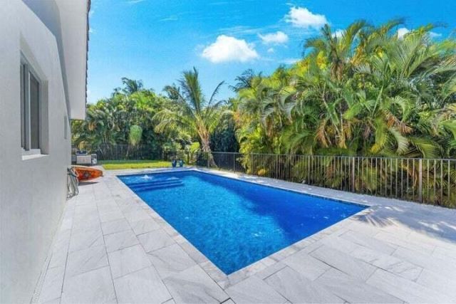 653 NW 10th Court, Boca Raton, FL 33486 Photo