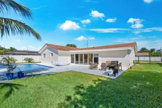 653 NW 10th Court, Boca Raton, FL 33486 Photo