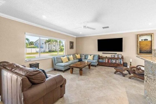 653 NW 10th Court, Boca Raton, FL 33486 Photo