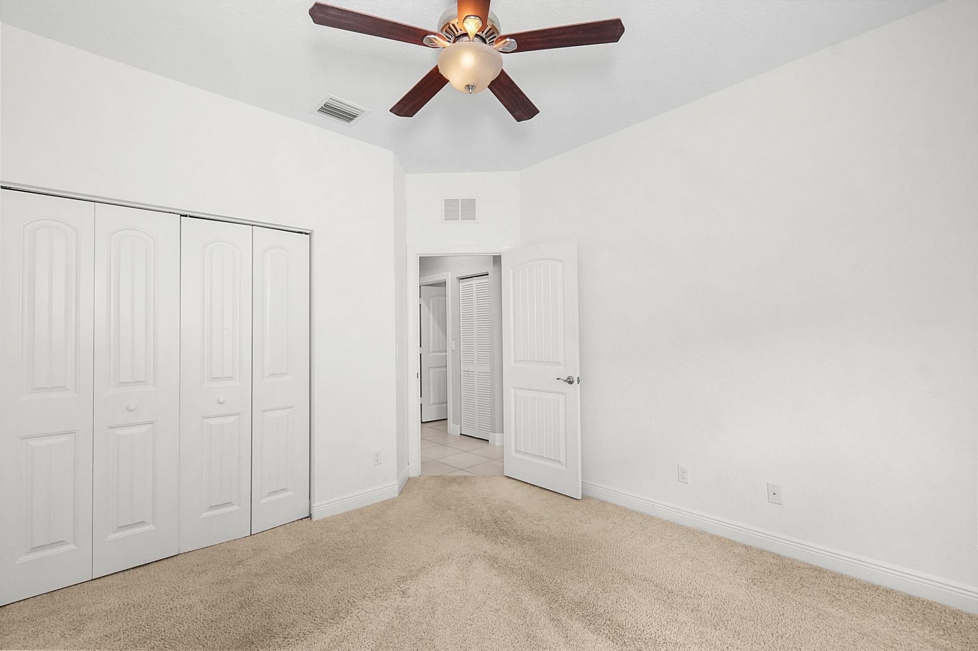 5915 SE Entry Court, Stuart, FL 34997 Photo