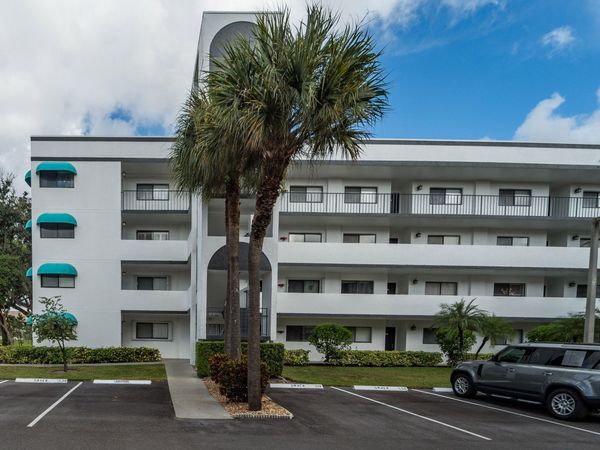 4725 Lucerne Lakes Blvd E E, Unit 401, Lake Worth, FL 33467