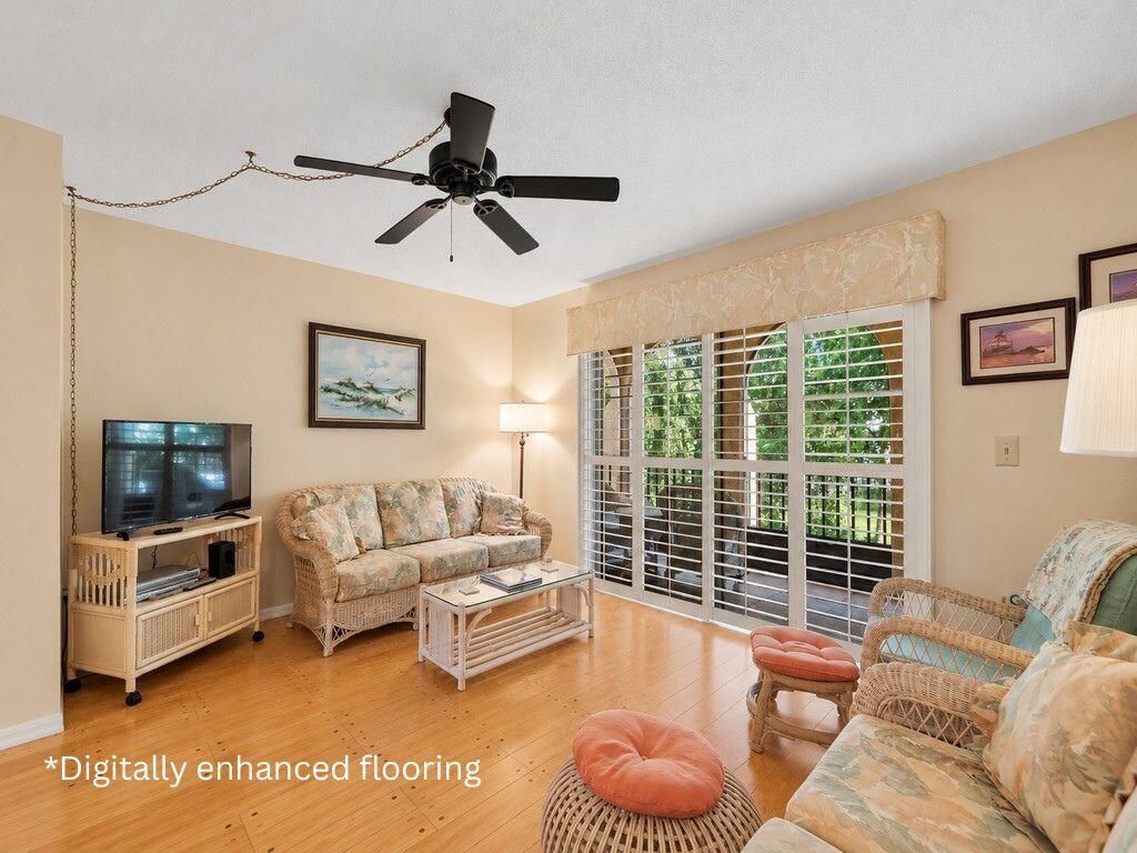 835 18th Street, Unit 206, Vero Beach, FL 32960 Photo