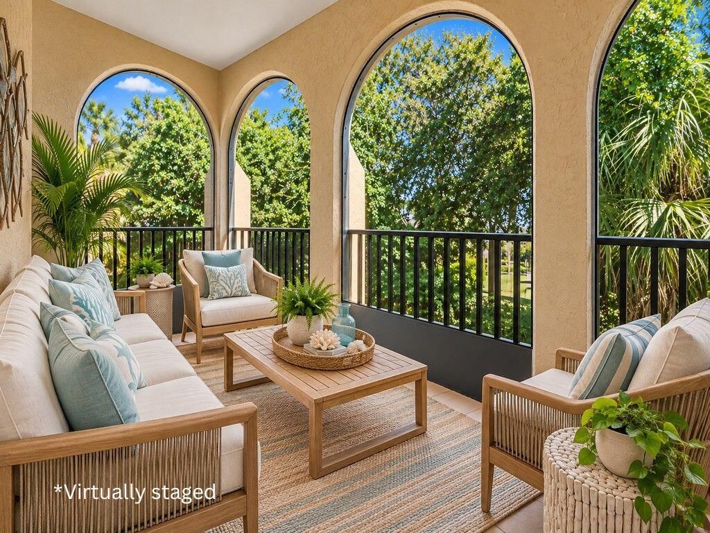 835 18th Street, Unit 206, Vero Beach, FL 32960 Photo