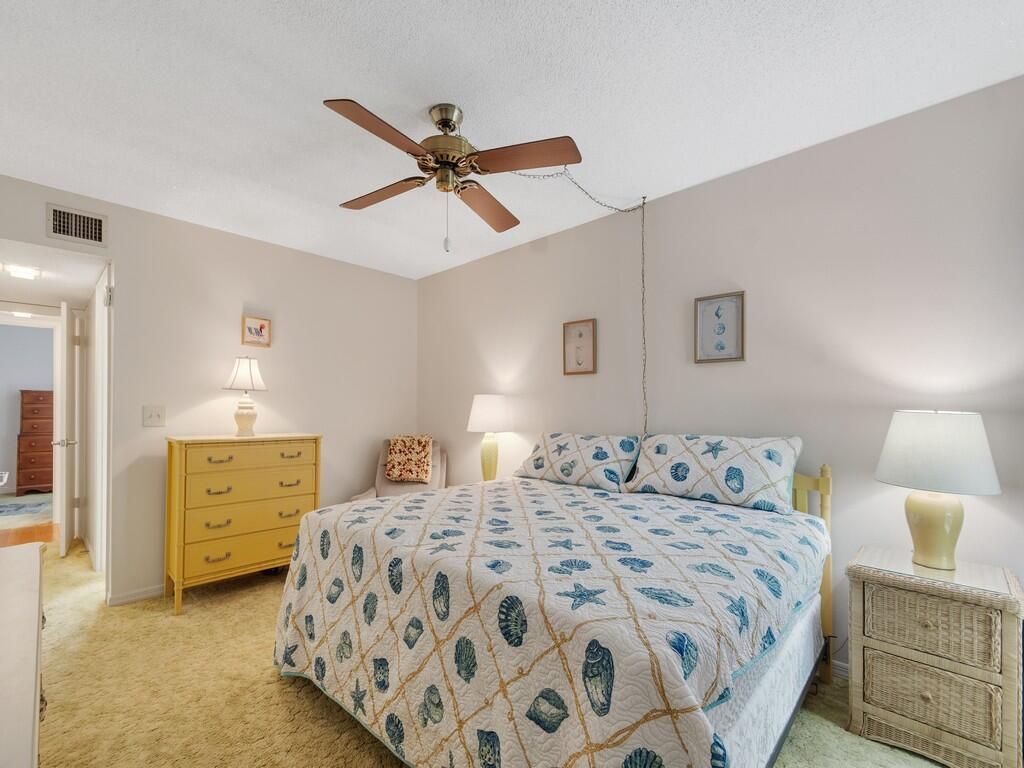 835 18th Street, Unit 206, Vero Beach, FL 32960 Photo