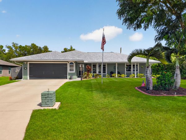 755 SW Tupper Lane, Port St. Lucie, FL 34953
