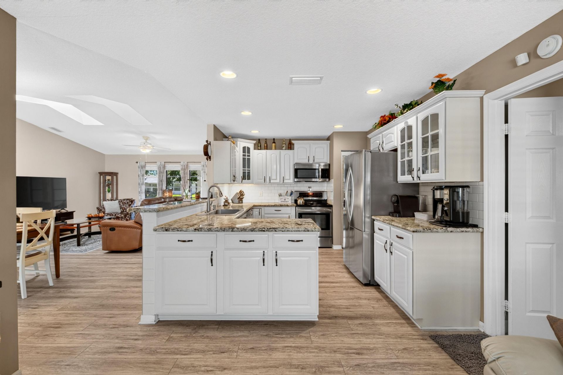 755 SW Tupper Lane, Port Saint Lucie, FL 34953 Photo