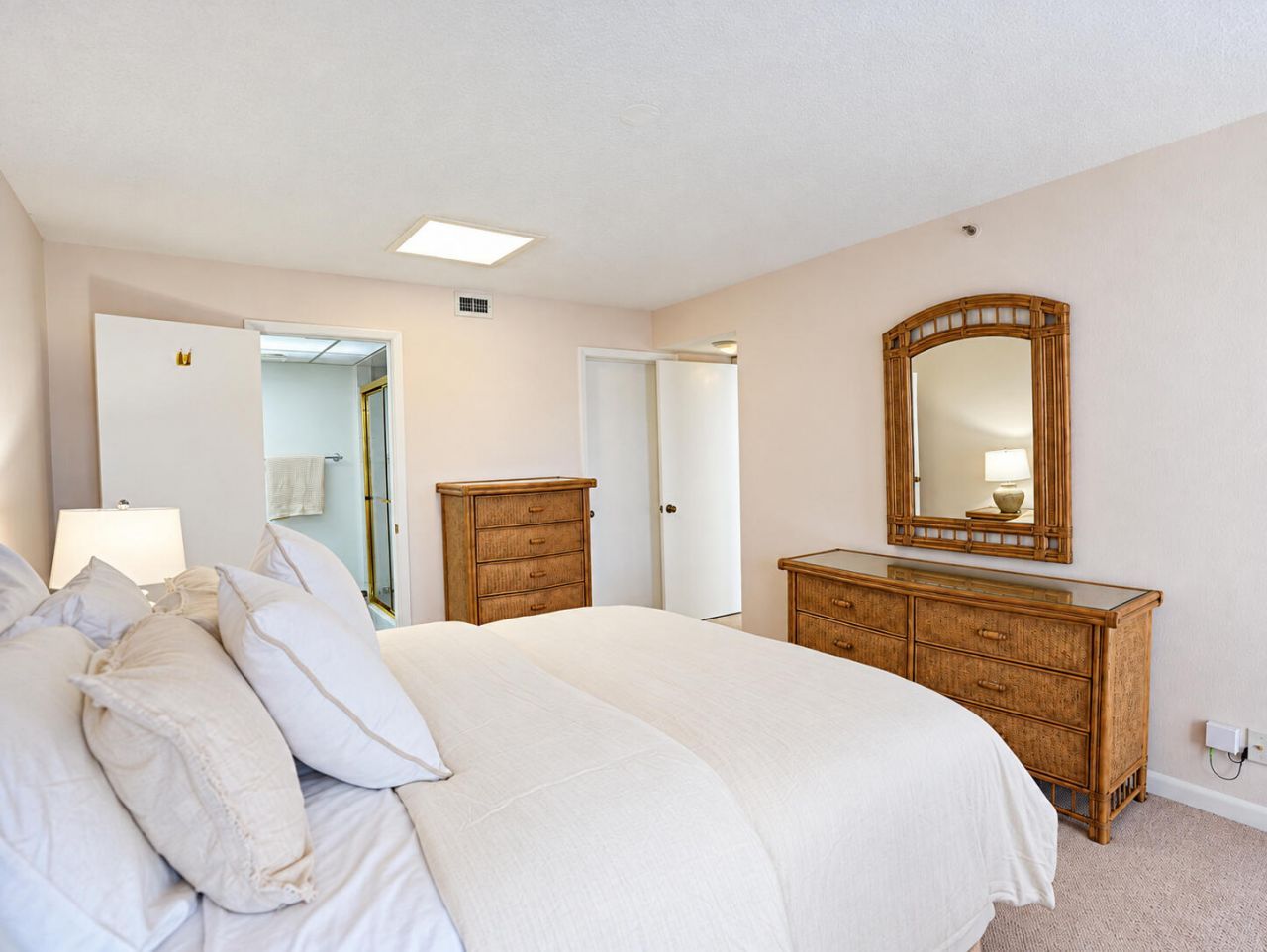 1167 Hillsboro Mile, Unit 711, Hillsboro Beach, FL 33062 Photo