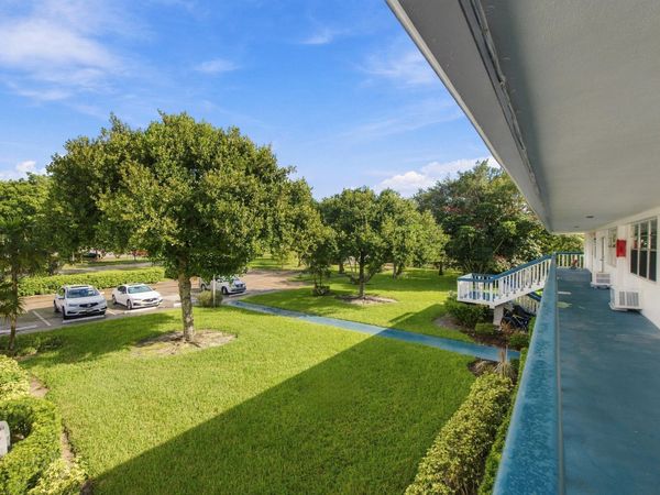 62 OAKRIDGE E, Unit 62, Deerfield Beach, FL 33442