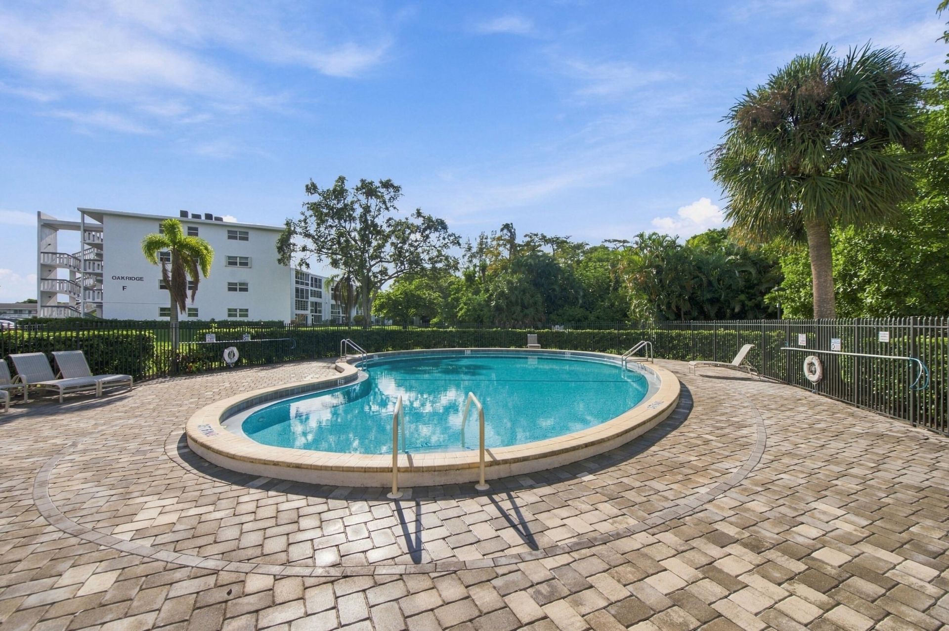 62 Oakridge E, Unit 62, Deerfield Beach, FL 33442 Photo