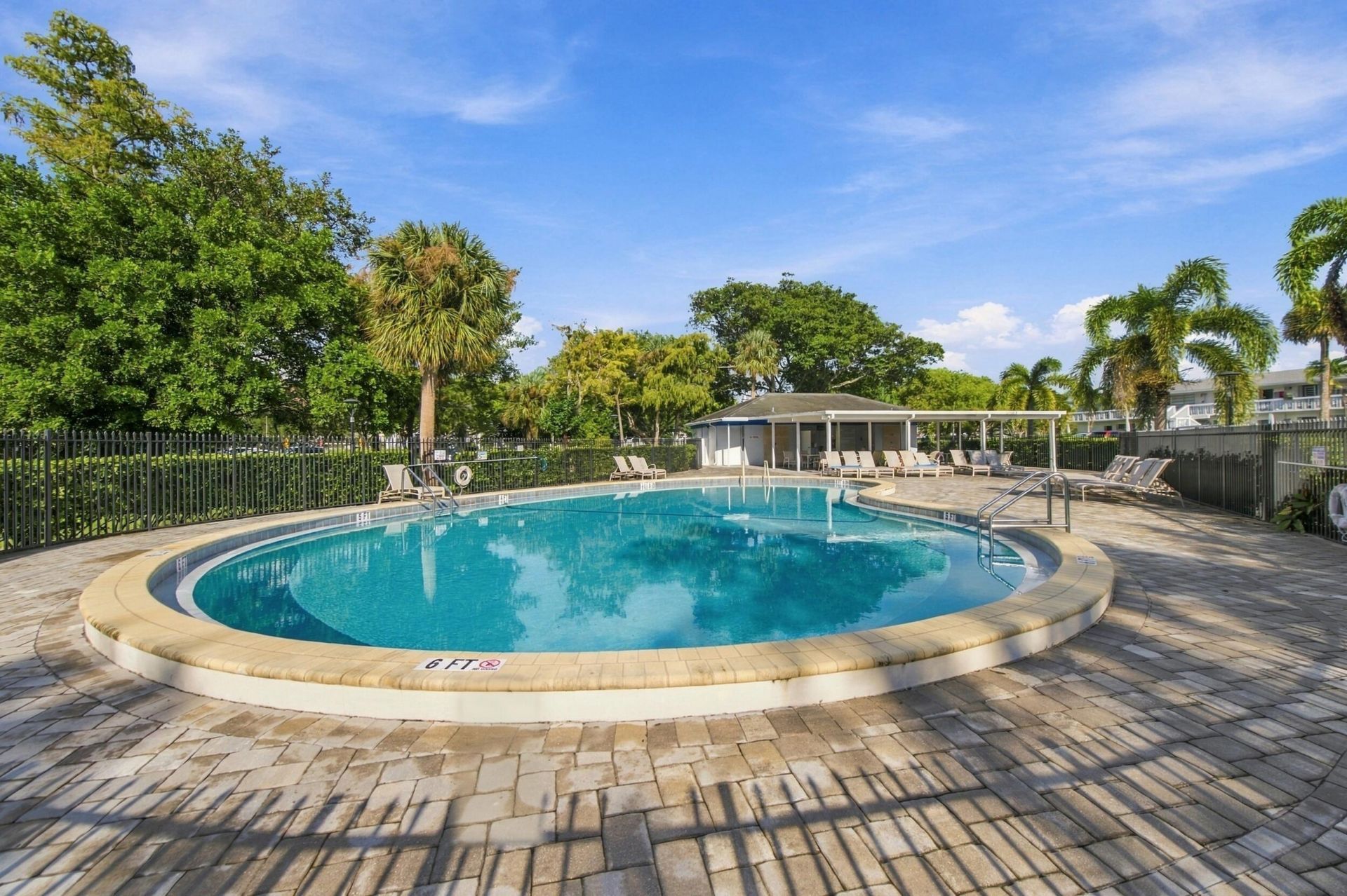 62 Oakridge E, Unit 62, Deerfield Beach, FL 33442 Photo