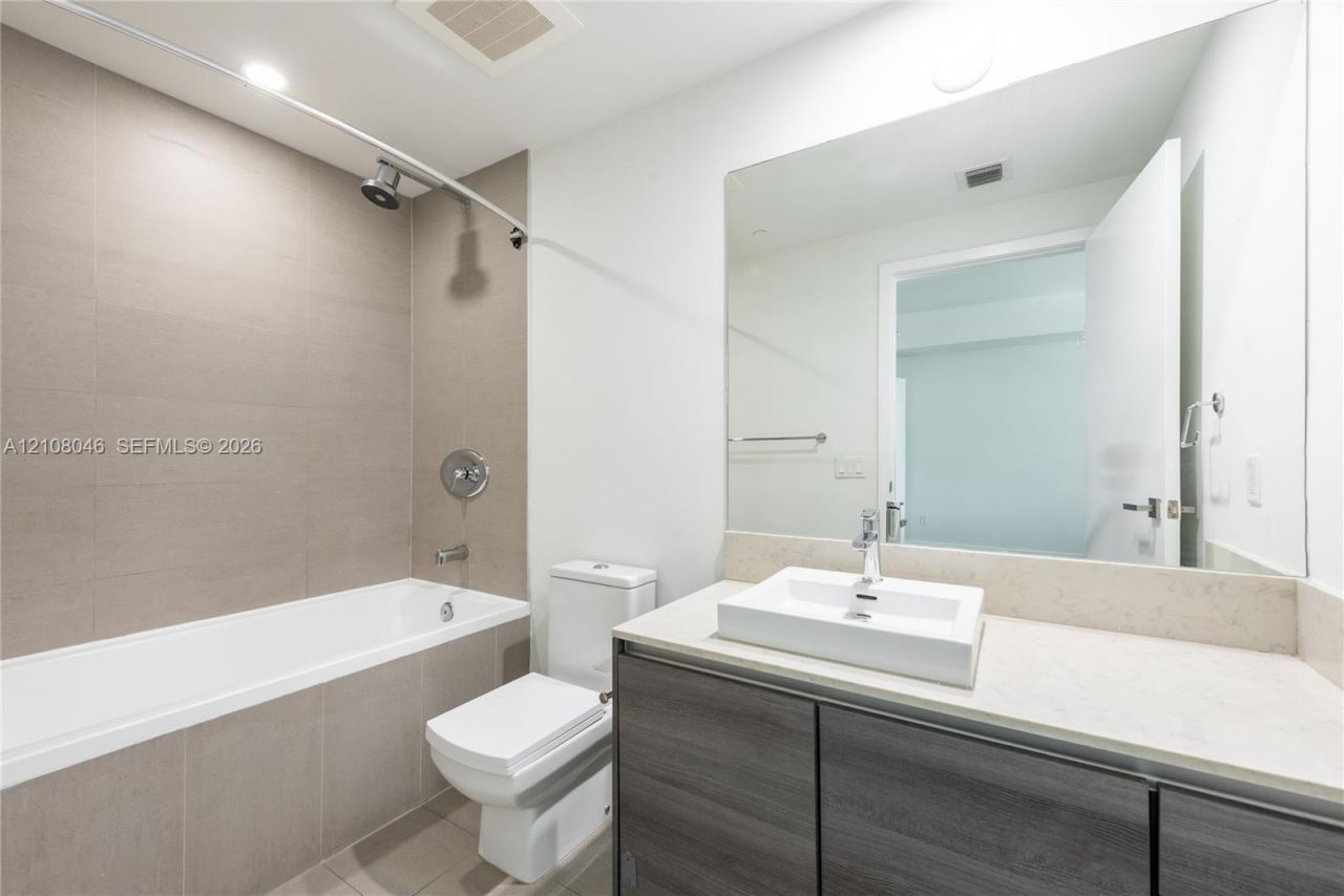 1080 Brickell Ave , Unit 509, Miami, FL 33131 Photo