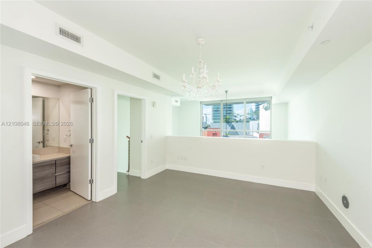 1080 Brickell Ave , Unit 509, Miami, FL 33131 Photo