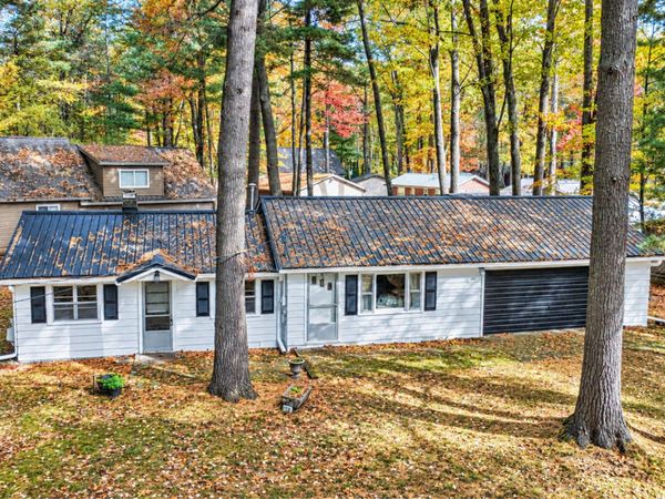 140 Oneida Drive, Houghton Lake, MI 48629