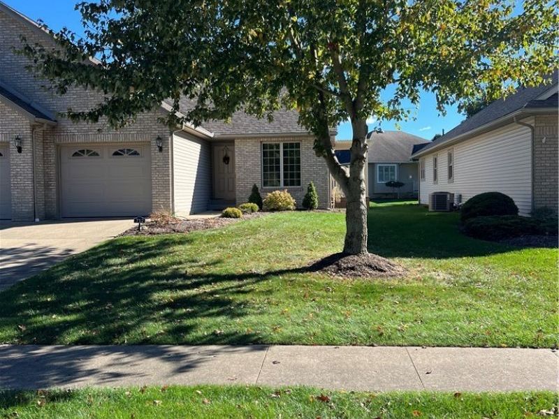 712 Parkview Drive, Dover, OH 44622 Photo 2