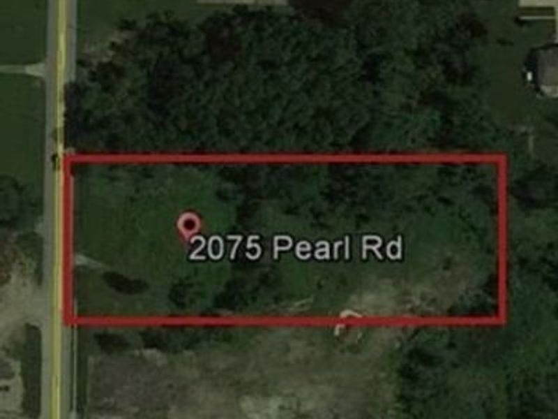 2075 Pearl Road, Brunswick, OH 44212 Photo 1