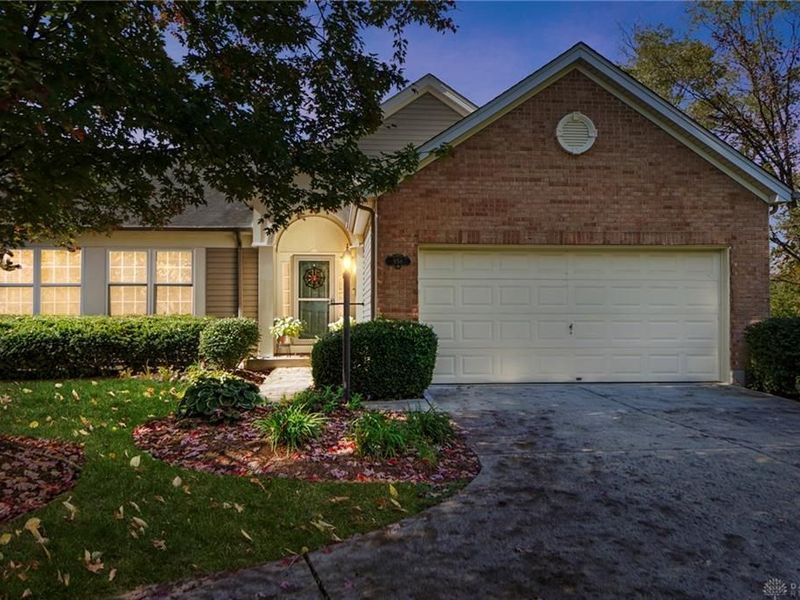 958 Raintree Lane, Maineville, OH 45039 Photo 2