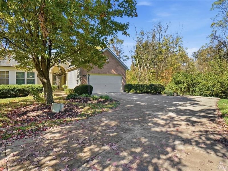958 Raintree Lane, Maineville, OH 45039 Photo 3