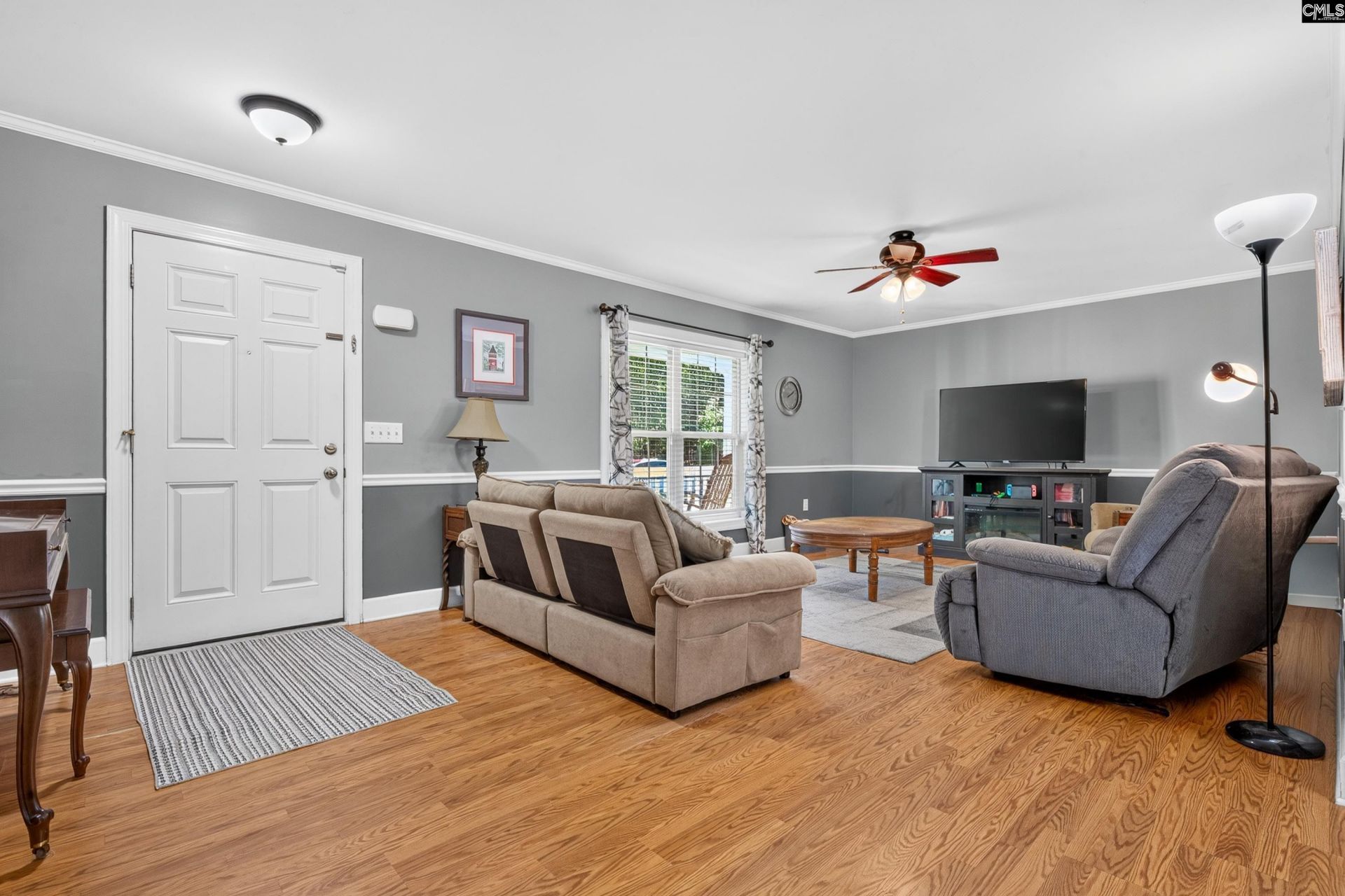 2090 Colony Drive  Photo 13