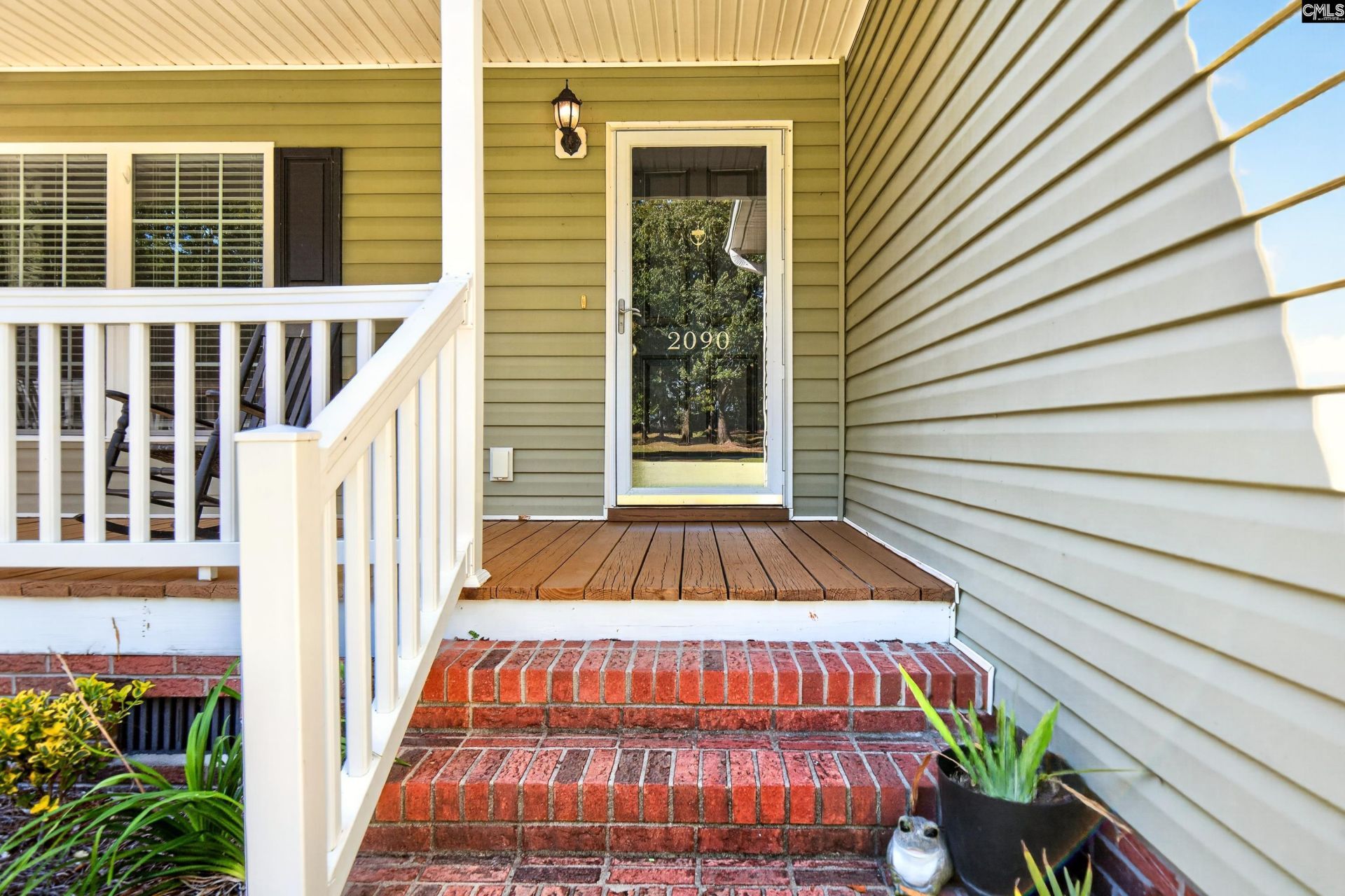 2090 Colony Drive  Photo 8