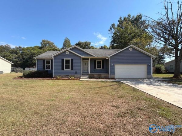 183 Effie Drive, Hazel Green, AL 35750