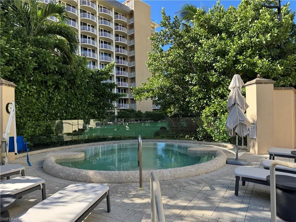 1294 Rialto Way , Unit 202, Naples, FL 34114 Photo