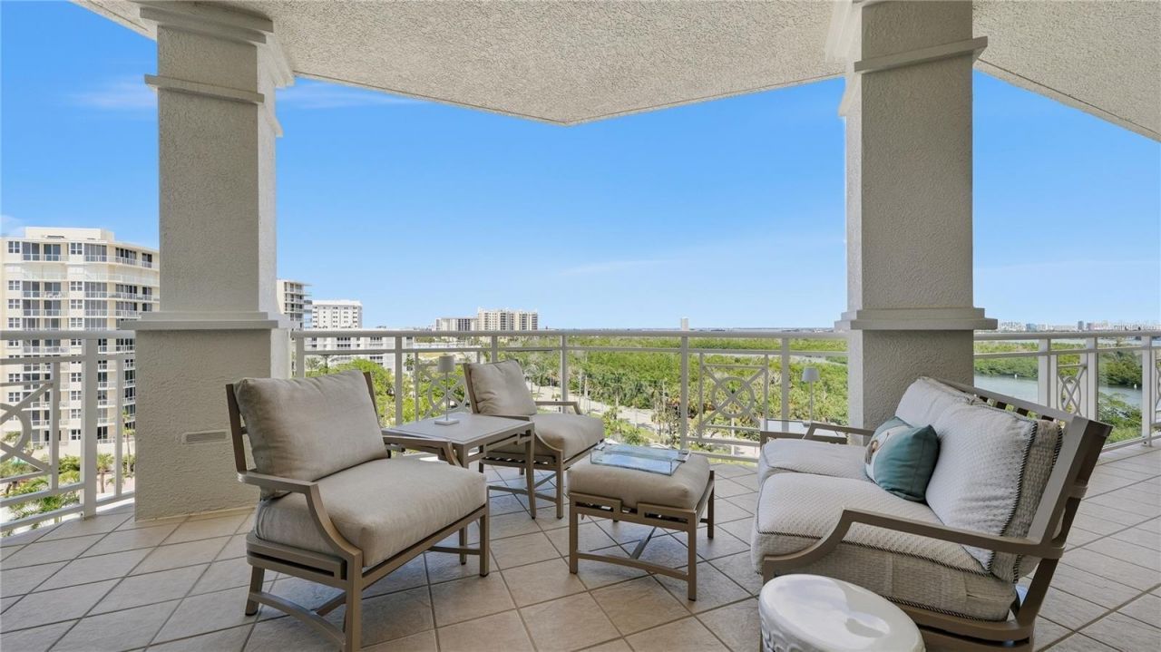 2050 Benjamin Franklin Drive, Unit B704, Sarasota, FL 34236 Photo