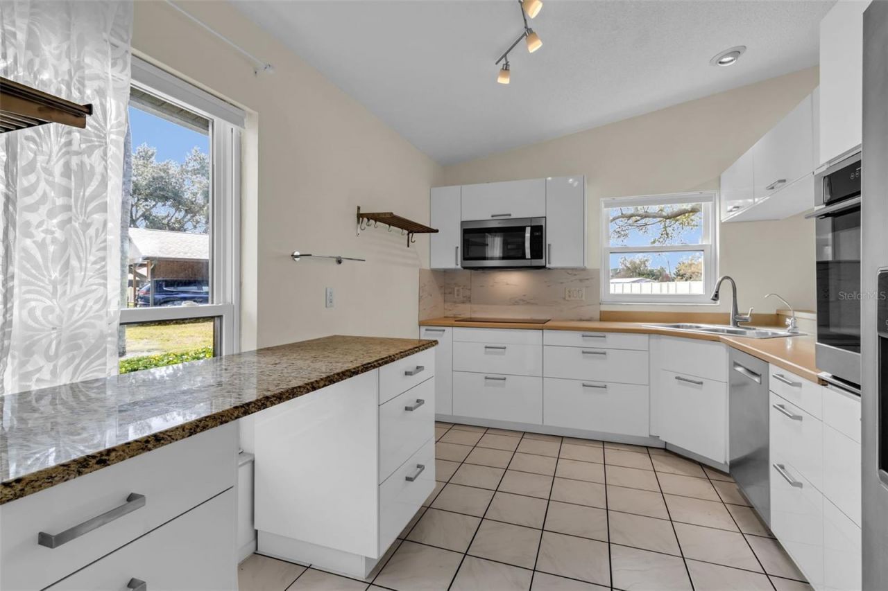 1700 Curry Trail, Unit 35, Nokomis, FL 34275 Photo