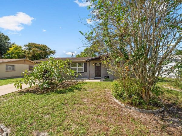 5017 OVERLOOK DRIVE , NEW PORT RICHEY, FL 34652
