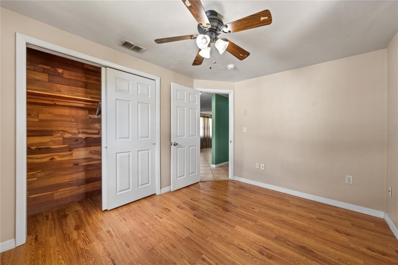 5017 Overlook Drive, New Port Richey, FL 34652 Photo