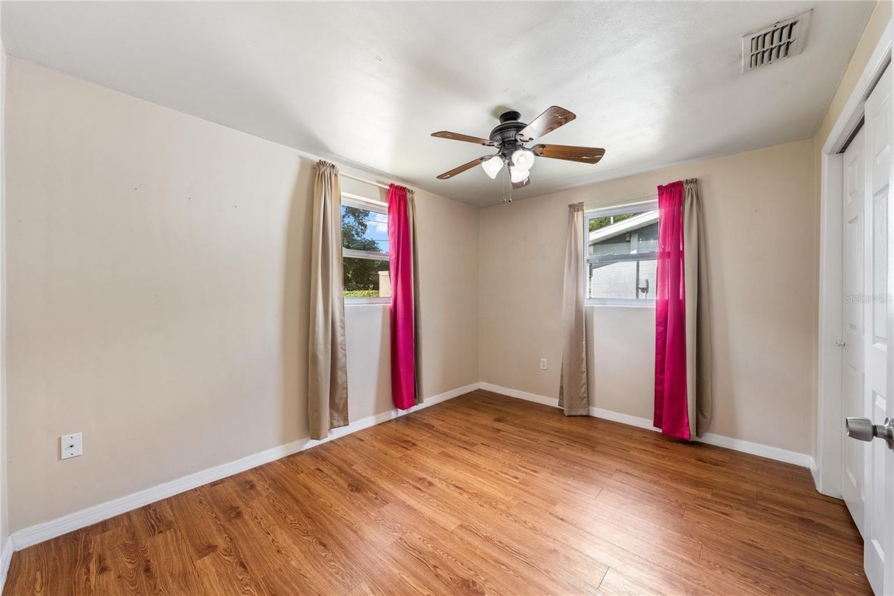 5017 Overlook Drive, New Port Richey, FL 34652 Photo