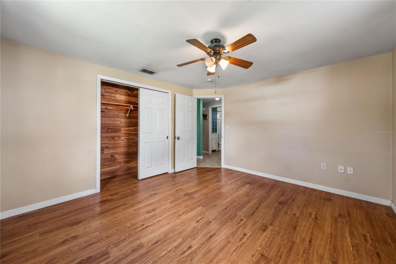 5017 Overlook Drive, New Port Richey, FL 34652 Photo