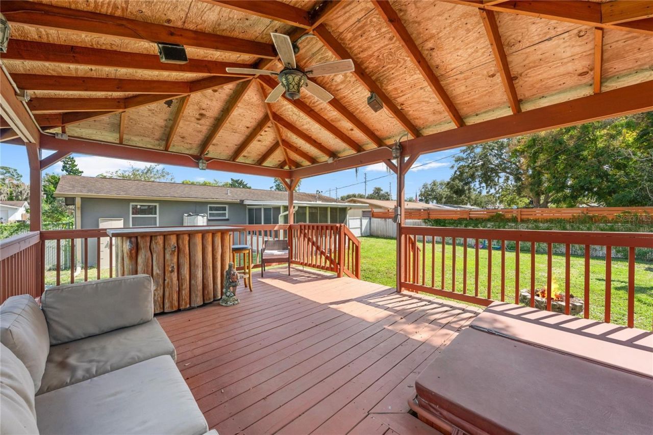 5017 Overlook Drive, New Port Richey, FL 34652 Photo