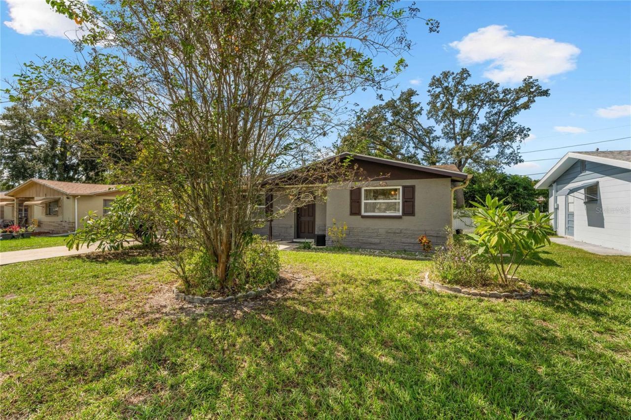 5017 Overlook Drive, New Port Richey, FL 34652 Photo