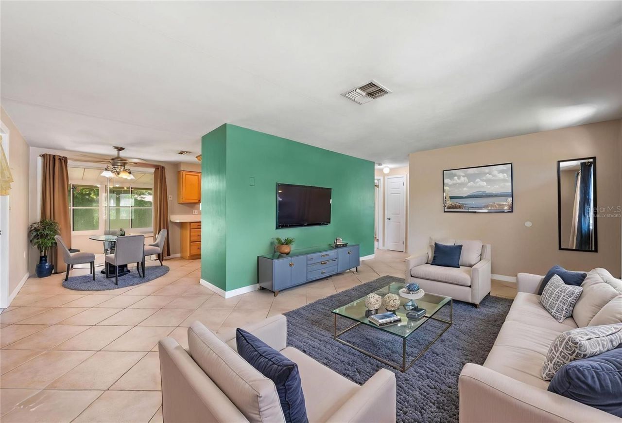5017 Overlook Drive, New Port Richey, FL 34652 Photo