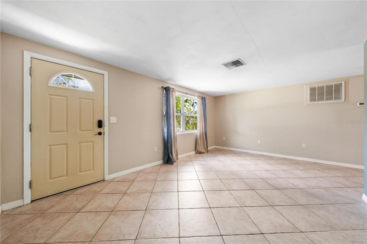 5017 Overlook Drive, New Port Richey, FL 34652 Photo