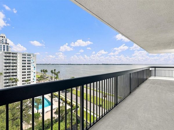 2413 BAYSHORE BOULEVARD , Unit 1005, TAMPA, FL 33629
