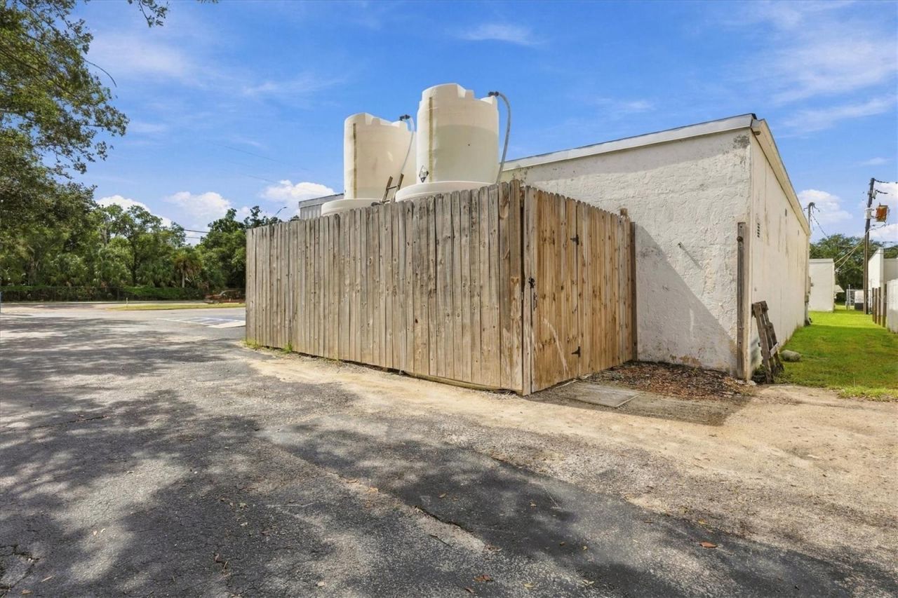 4631 Bee Ridge Road, Sarasota, FL 34233 Photo