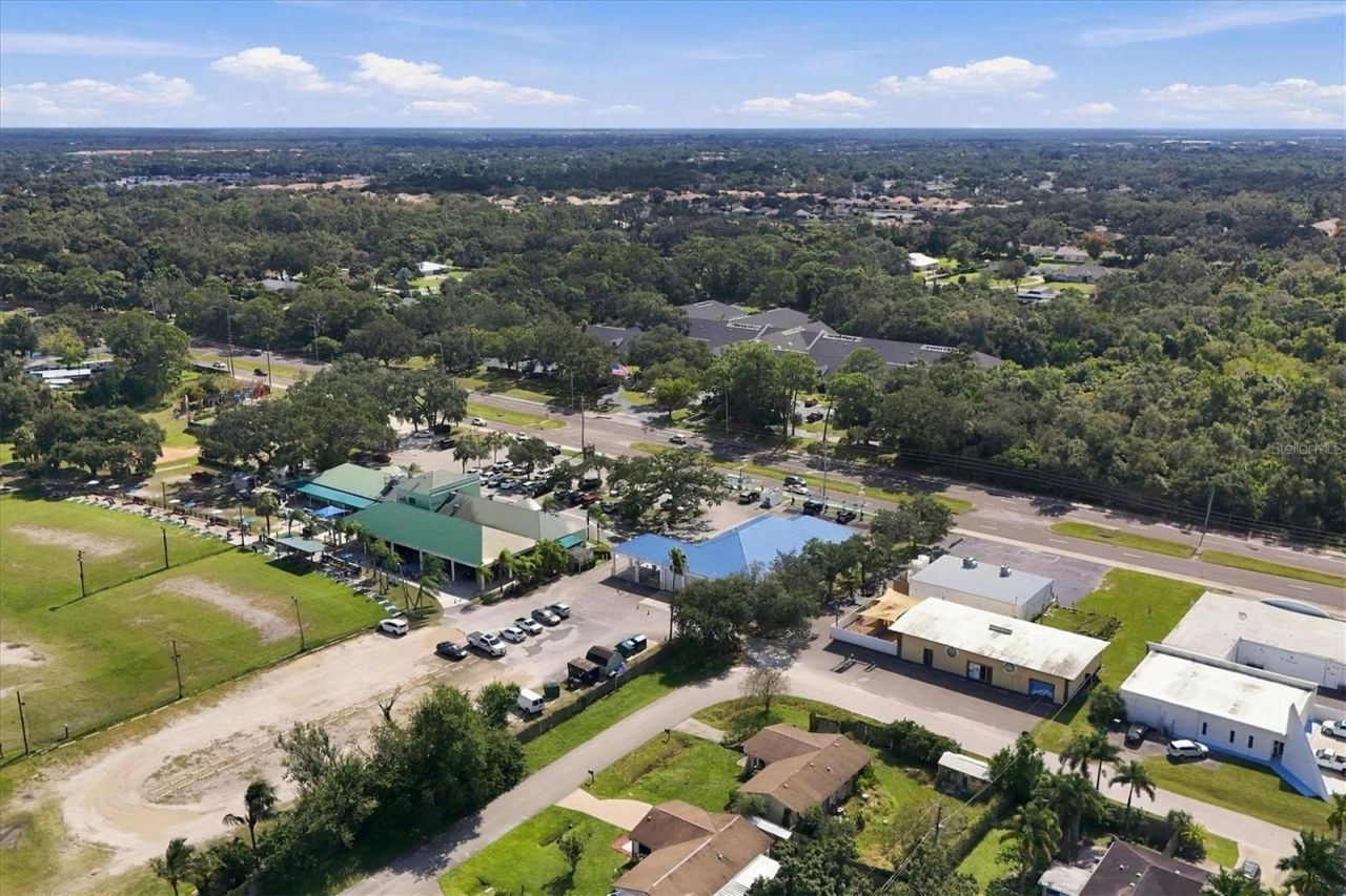 4631 Bee Ridge Road, Sarasota, FL 34233 Photo