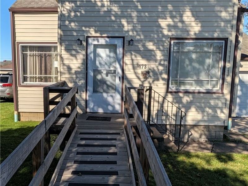 173 Como Avenue, Struthers, OH 44471 Photo 9