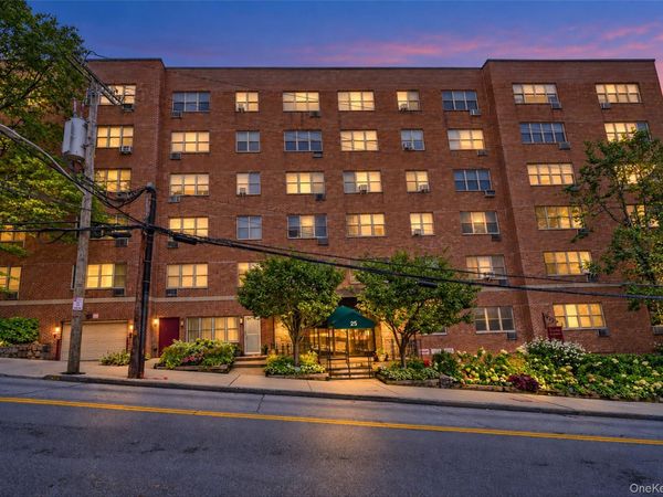 25 Franklin Avenue , Unit 3L, White Plains, NY 10601
