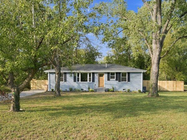 3912 Mallard Dr , Nashville, TN 37218