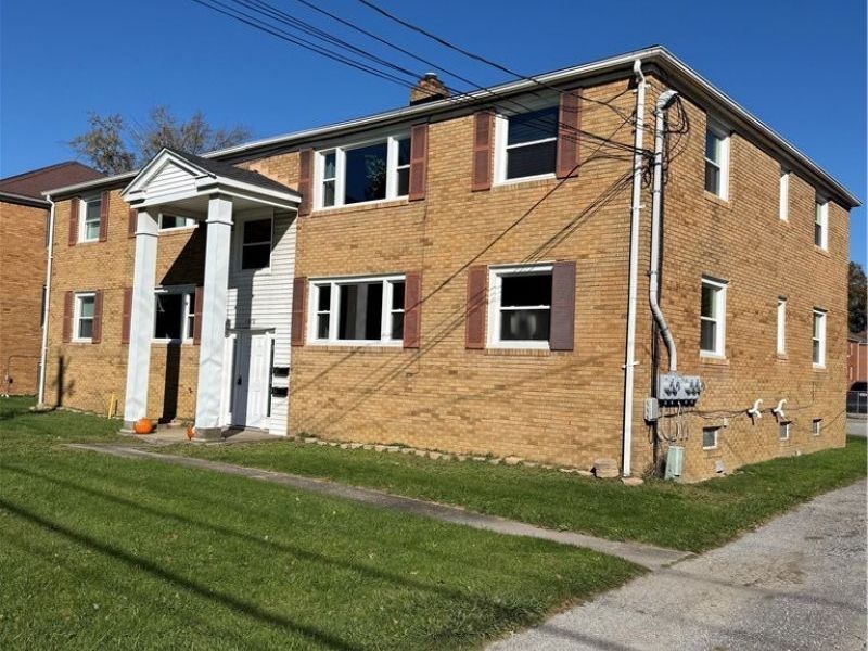 1978 Boardman Poland Road, Unit 2, Poland, OH 44514 Photo 1