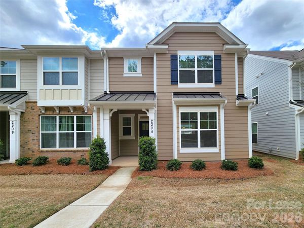 2204 Blewett Drive , Charlotte, NC 28269