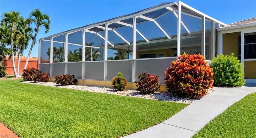 5214 Willow Ct, Cape Coral, FL 33904 Photo