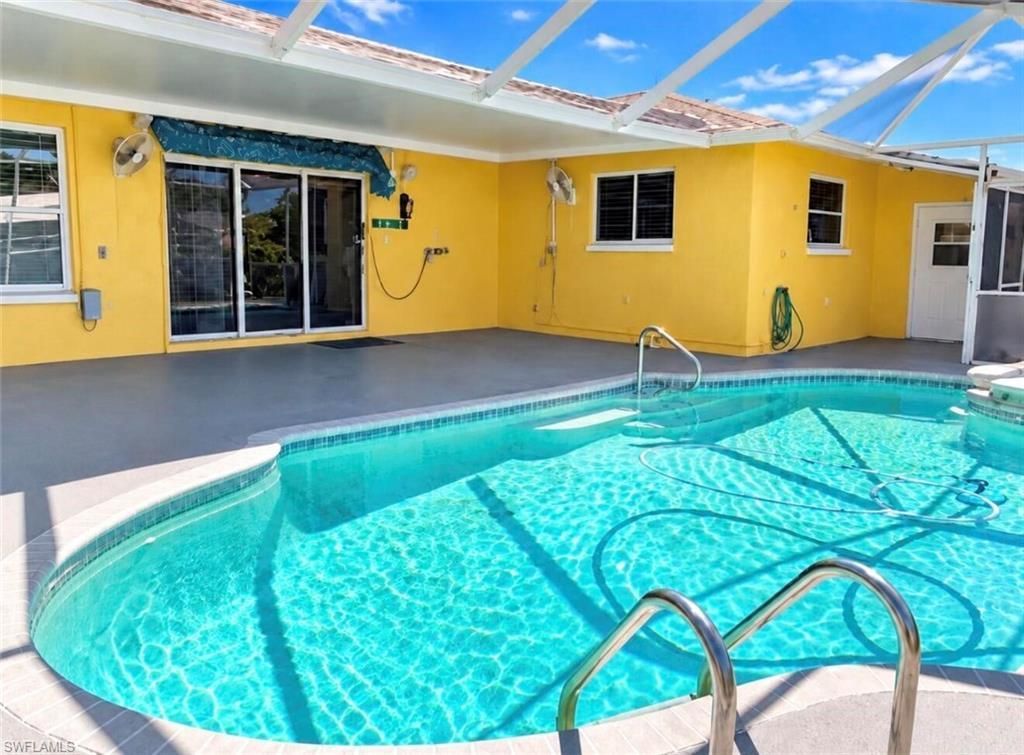 5214 Willow Ct, Cape Coral, FL 33904 Photo